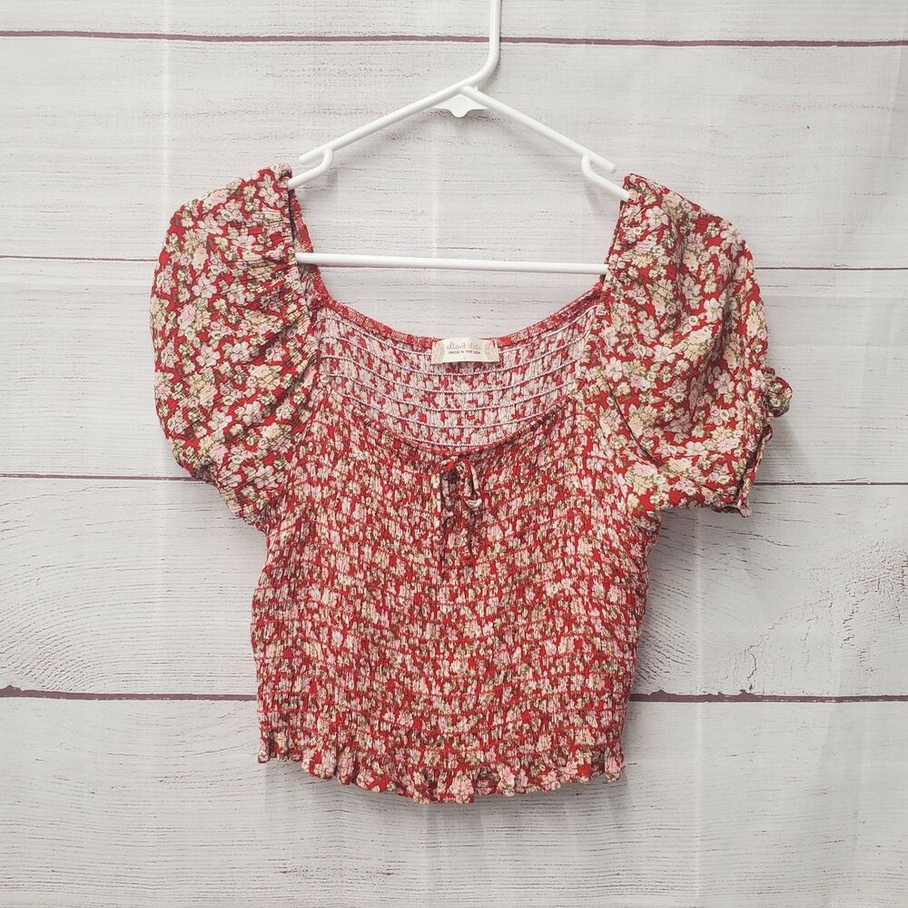 Altar'd State Smocked Red Top Womens Size Large Pink Floral Babydoll Crop